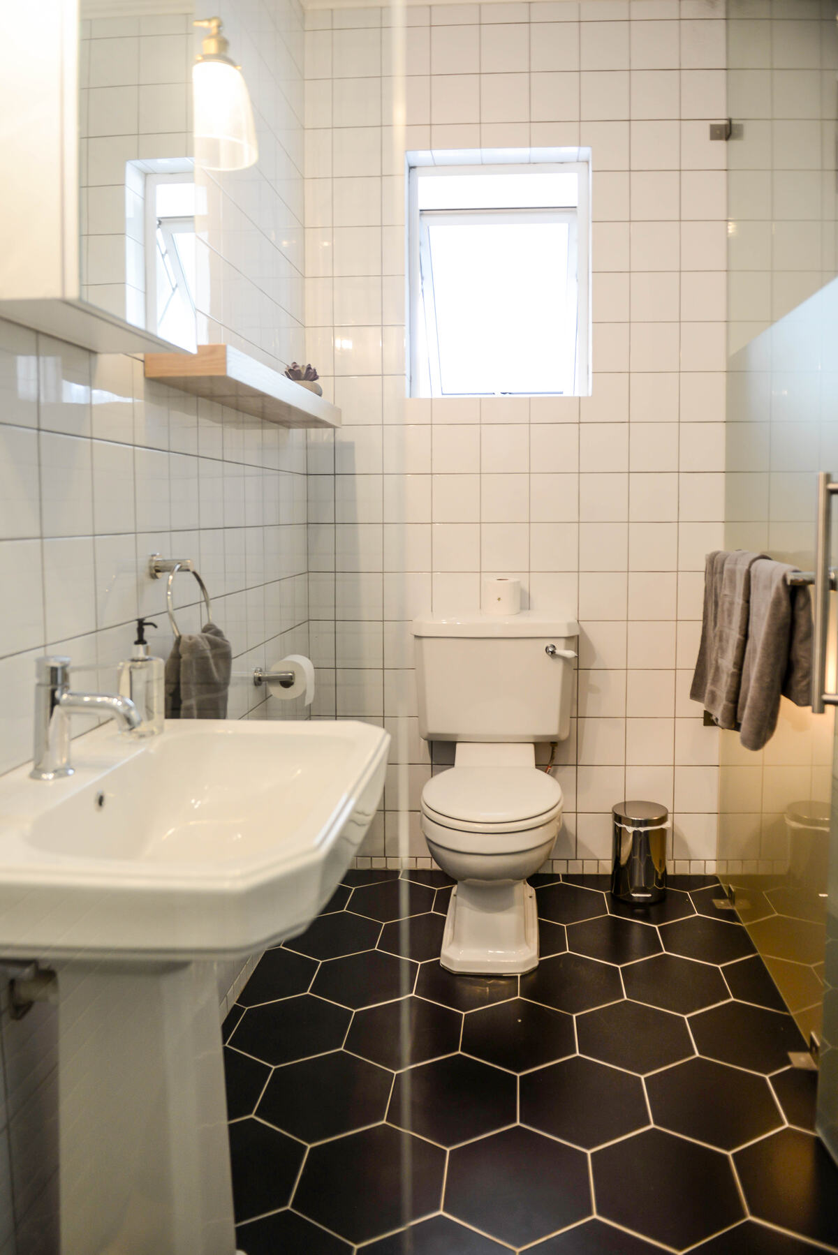 En-suite bathroom